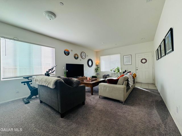 2446 Lugar Hermoso Court, Rosamond, CA 93560