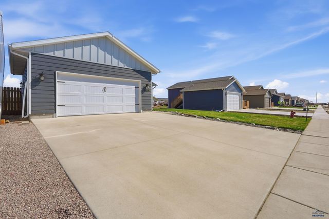 604 CIVIL WAY, Box Elder, SD 57719