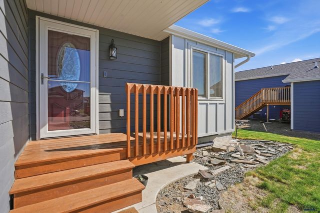604 CIVIL WAY, Box Elder, SD 57719