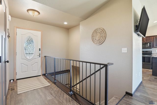 604 CIVIL WAY, Box Elder, SD 57719
