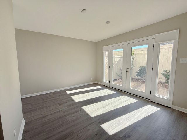 2115 Winrock Boulevard 40, Houston, TX 77057