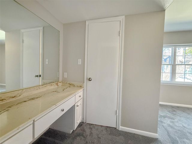 2115 Winrock Boulevard 40, Houston, TX 77057