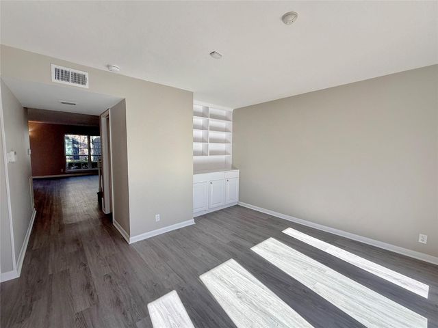 2115 Winrock Boulevard 40, Houston, TX 77057