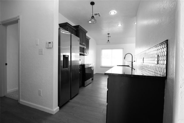 39 NE Deerfield Drive, Elgin, OK 73538