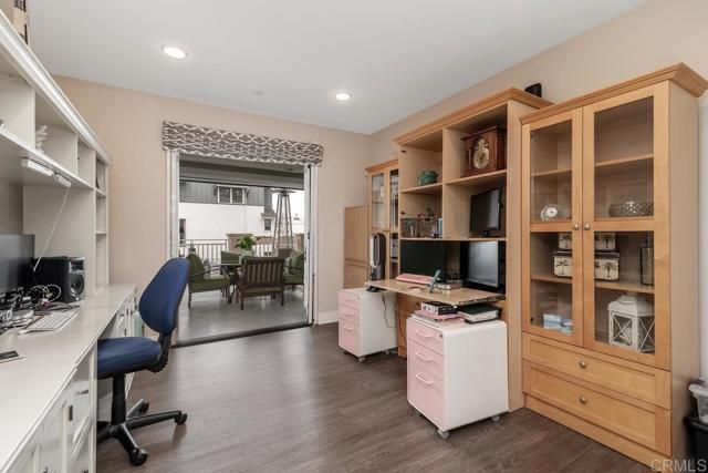 800 Grand Avenue 105, Carlsbad, CA 92008