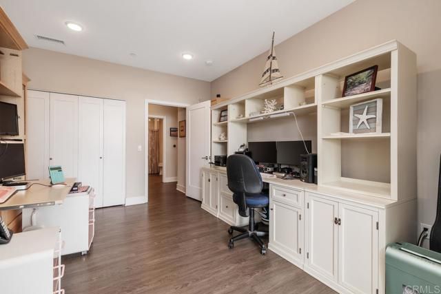 800 Grand Avenue 105, Carlsbad, CA 92008