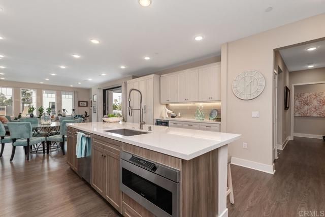 800 Grand Avenue 105, Carlsbad, CA 92008