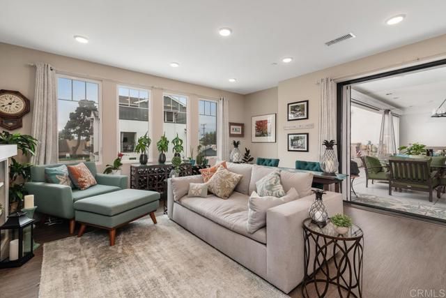 800 Grand Avenue 105, Carlsbad, CA 92008