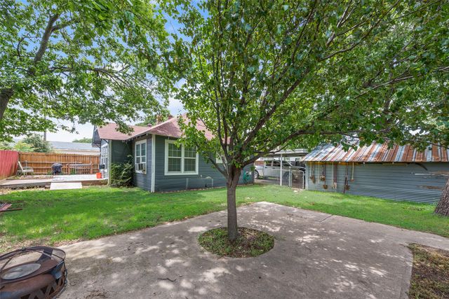 203 Wilson Street, Cedar Hill, TX 75104