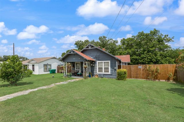 203 Wilson Street, Cedar Hill, TX 75104