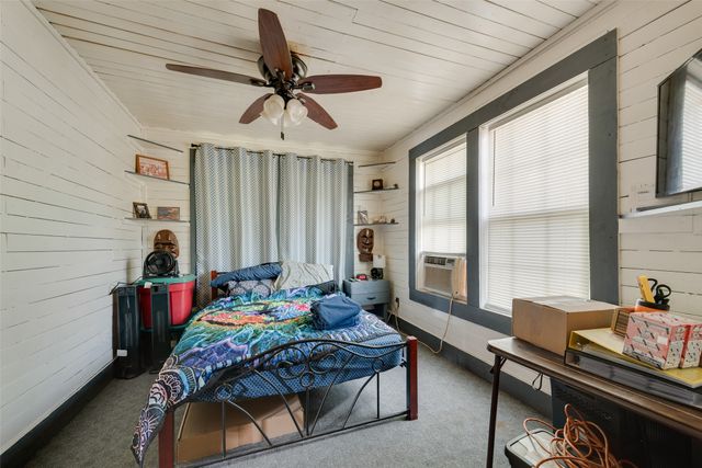 203 Wilson Street, Cedar Hill, TX 75104
