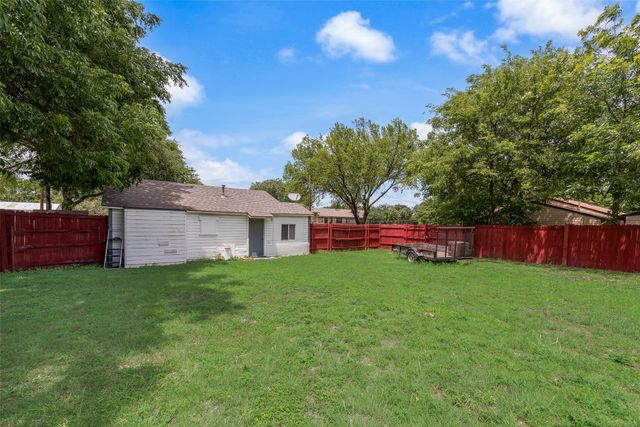 203 Wilson Street, Cedar Hill, TX 75104