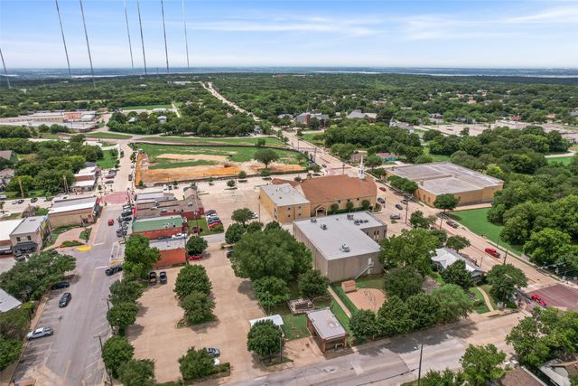 203 Wilson Street, Cedar Hill, TX 75104