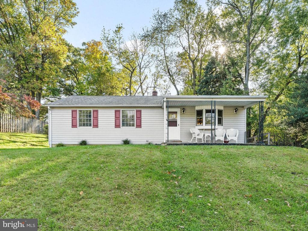 3516 GREENWOOD AVE, UPPER CHICHESTER TWP, PA 19061 — photo 2