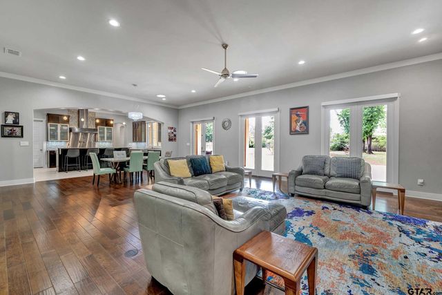 6120 Graemont, Tyler, TX 75703