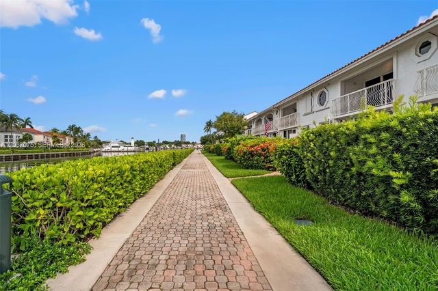 3750 NE 209 Terrace, Aventura, FL 33180