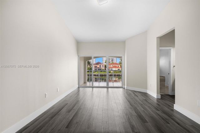 3750 NE 209 Terrace, Aventura, FL 33180