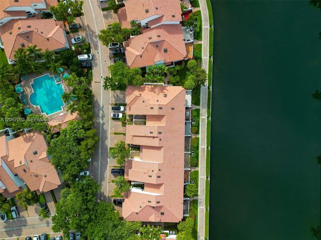 3750 NE 209 Terrace, Aventura, FL 33180