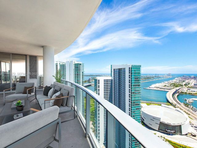 851 NE 1st Avenue PH5011, Miami, FL 33132