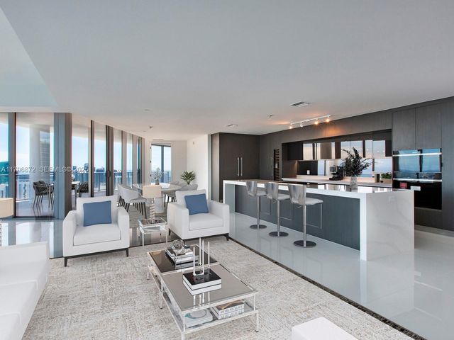 851 NE 1st Avenue PH5011, Miami, FL 33132