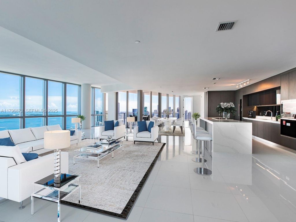 851 NE 1st Avenue PH5011, Miami, FL 33132