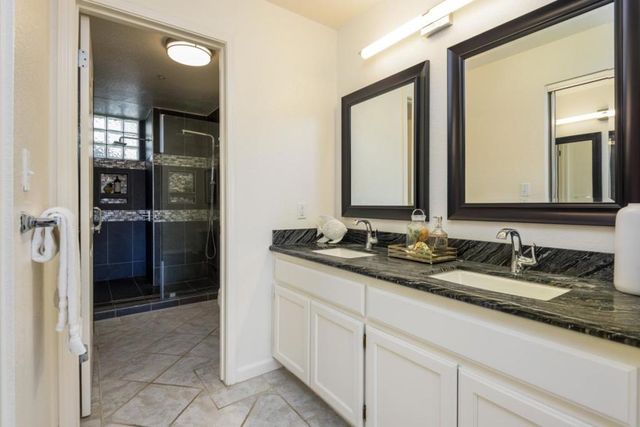 500 Baltic Circle 524, Redwood City, CA 94065