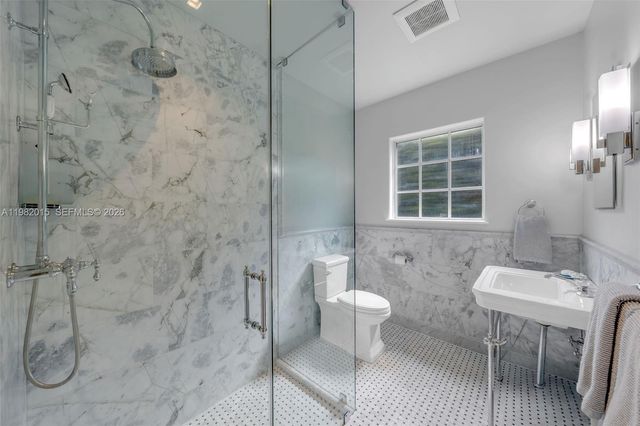 1729 Lenox Ave, Miami Beach, FL 33139