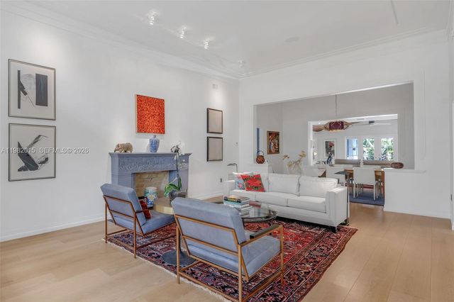 1729 Lenox Ave, Miami Beach, FL 33139