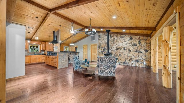 16120 Brown Road, Waller, TX 77484