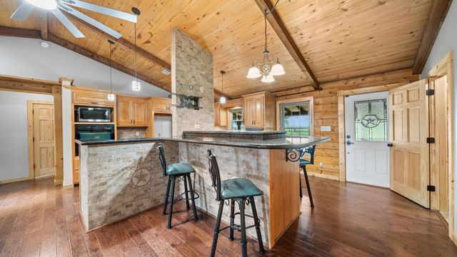 16120 Brown Road, Waller, TX 77484