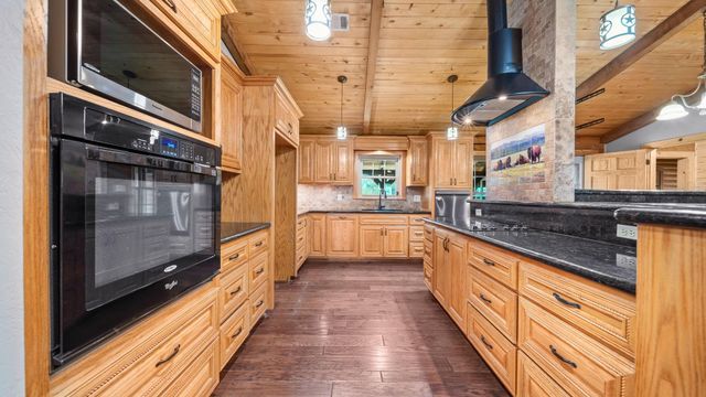 16120 Brown Road, Waller, TX 77484