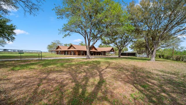 16120 Brown Road, Waller, TX 77484