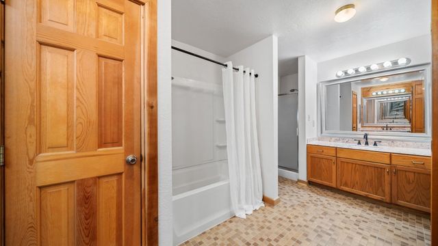 16120 Brown Road, Waller, TX 77484