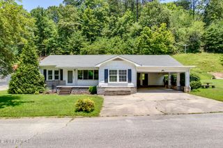 610 E Race St, Kingston, TN 37763