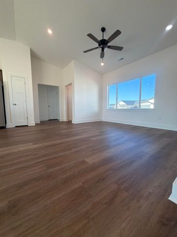 1145 Trek Cir, Goddard, KS 67052