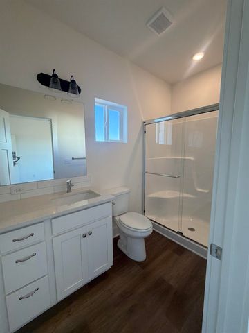 1145 Trek Cir, Goddard, KS 67052