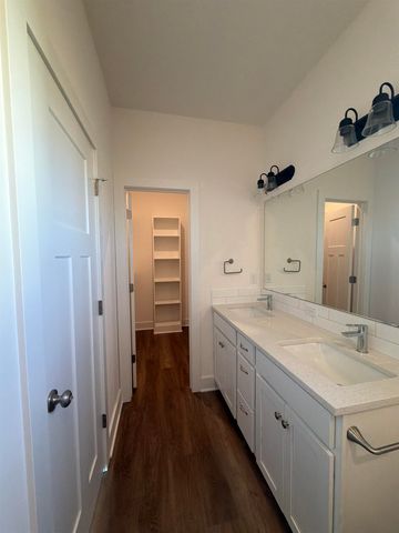 1145 Trek Cir, Goddard, KS 67052