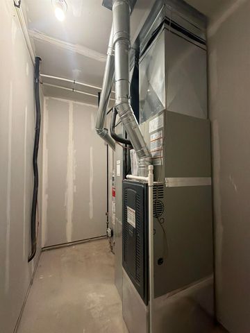 1145 Trek Cir, Goddard, KS 67052