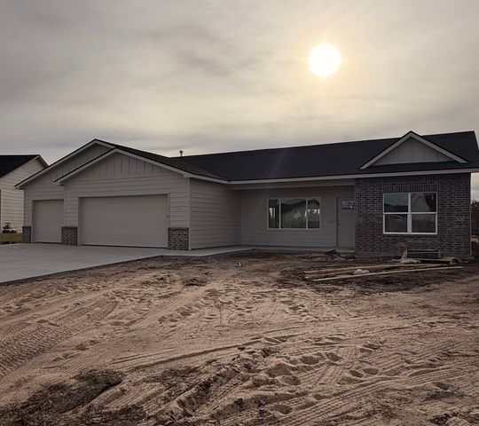 1145 Trek Cir, Goddard, KS 67052