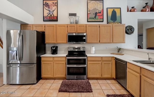 3028 E EMILE ZOLA Avenue, Phoenix, AZ 85032