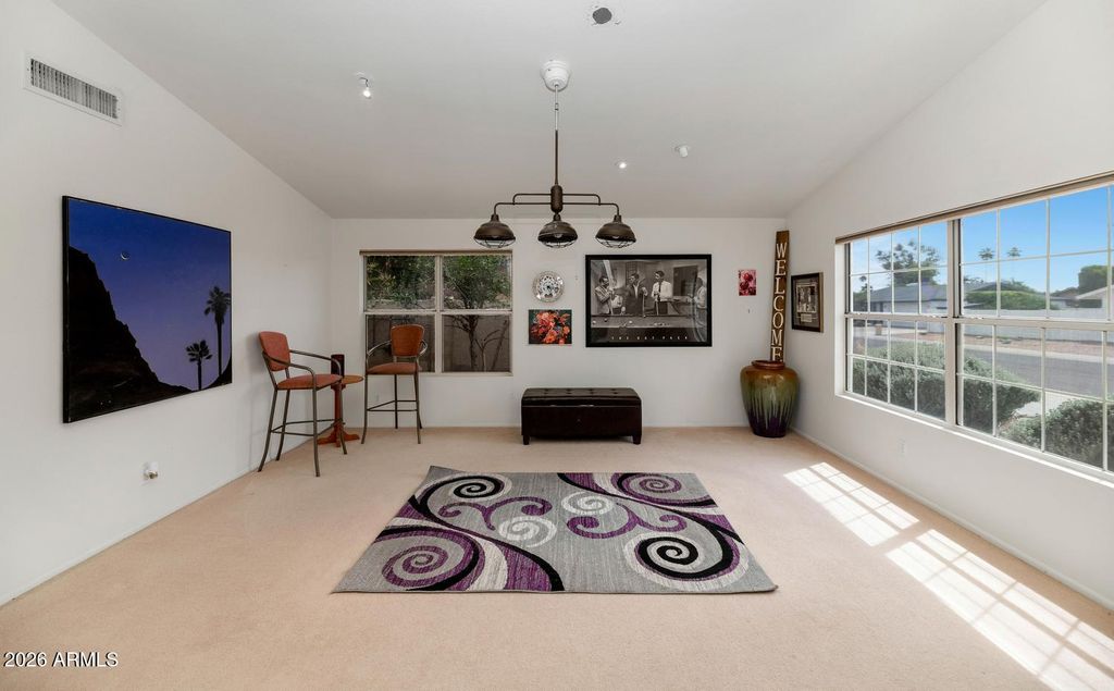 Image 10 of property listing at 3028 E EMILE ZOLA Avenue, Phoenix, AZ 85032
