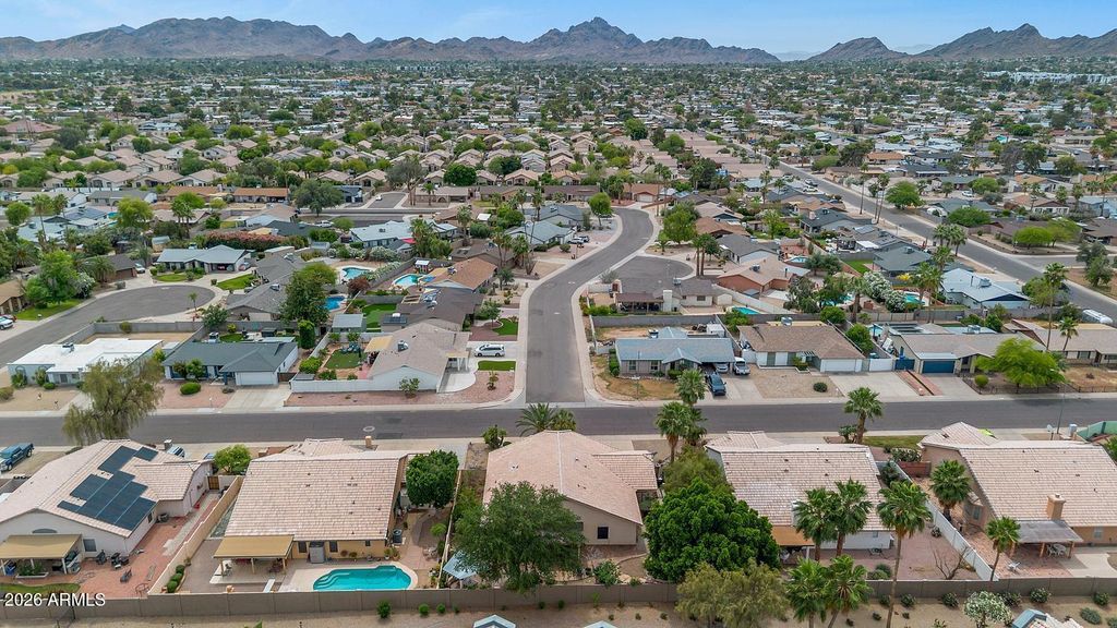 Image 29 of property listing at 3028 E EMILE ZOLA Avenue, Phoenix, AZ 85032