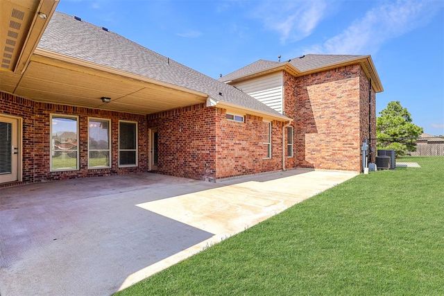 20300 Tranquil Pasture Lane, Edmond, OK 73012
