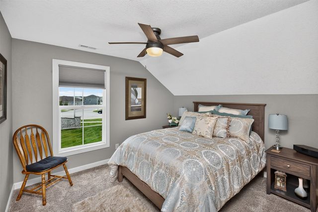 3602 NW Linwood Lane, Ankeny, IA 50023