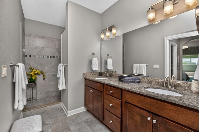 3602 NW Linwood Lane, Ankeny, IA 50023