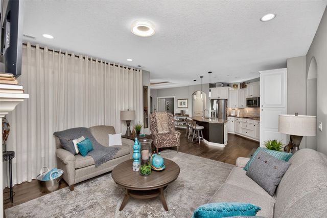 3602 NW Linwood Lane, Ankeny, IA 50023