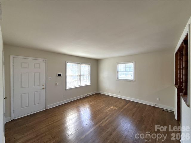 4428 Brooktree Drive, Charlotte, NC 28208