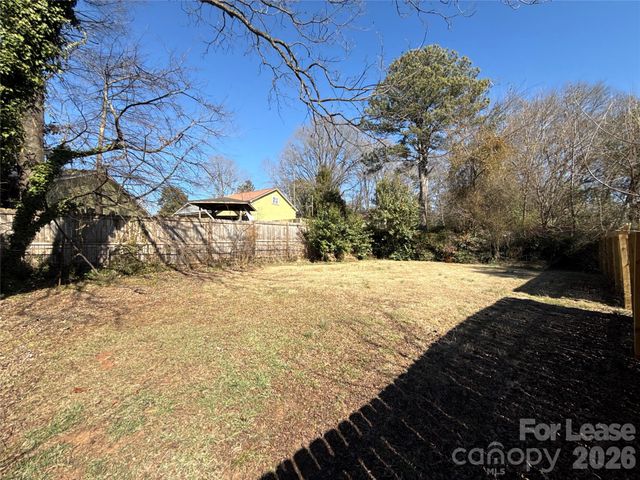 4428 Brooktree Drive, Charlotte, NC 28208