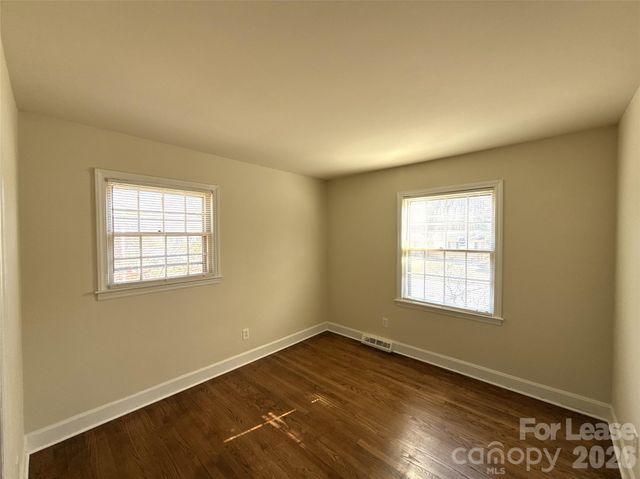 4428 Brooktree Drive, Charlotte, NC 28208