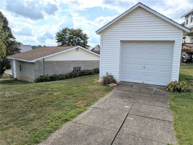 306 S Grant St, Scottdale, PA 15683